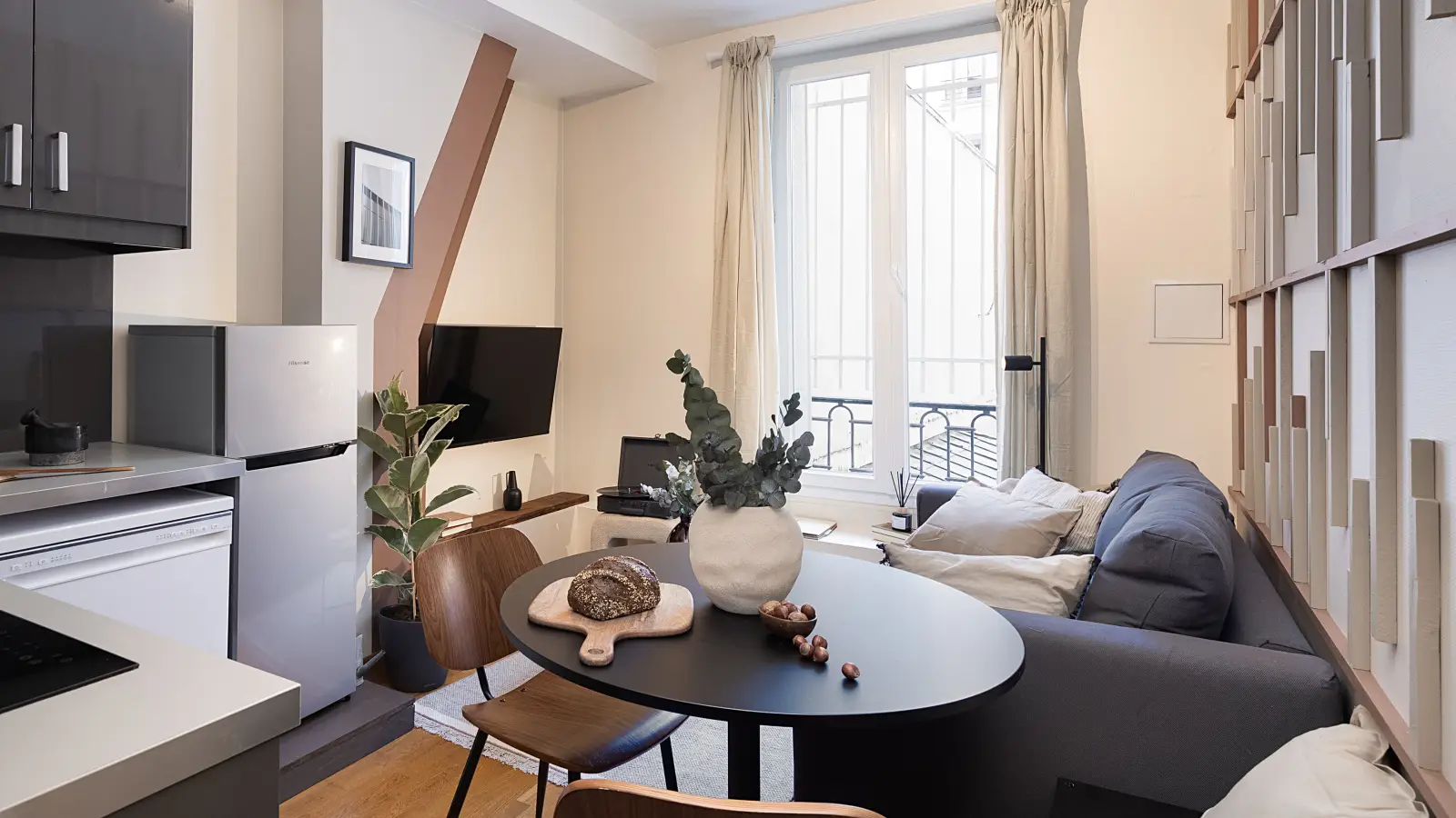 Flat Rue des Fossés Saint-Bernard in Paris