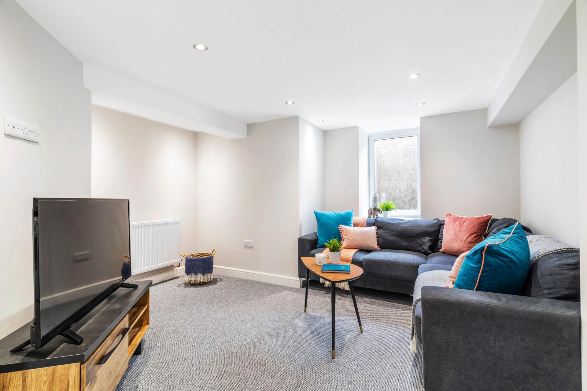 Flat Stanmore Hill in Leeds