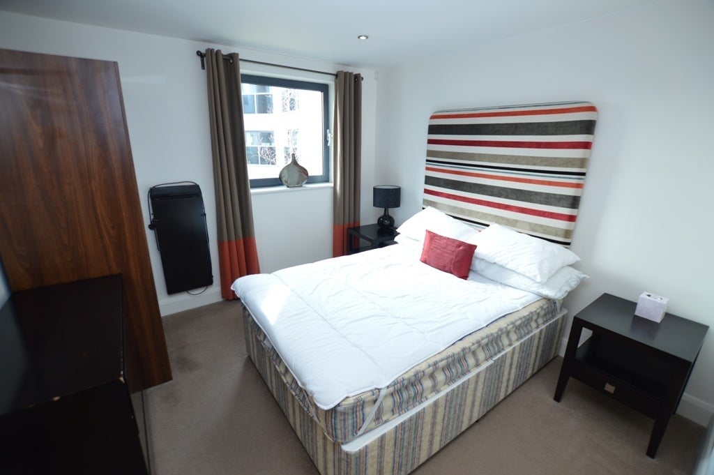 Flat Chatsworth Road in Chesterfield