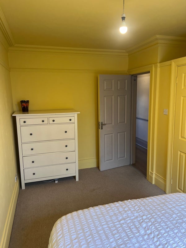 Room Ashley Hill in Bristol