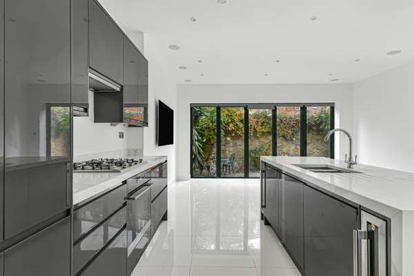 House Belsize Road in Greater London
