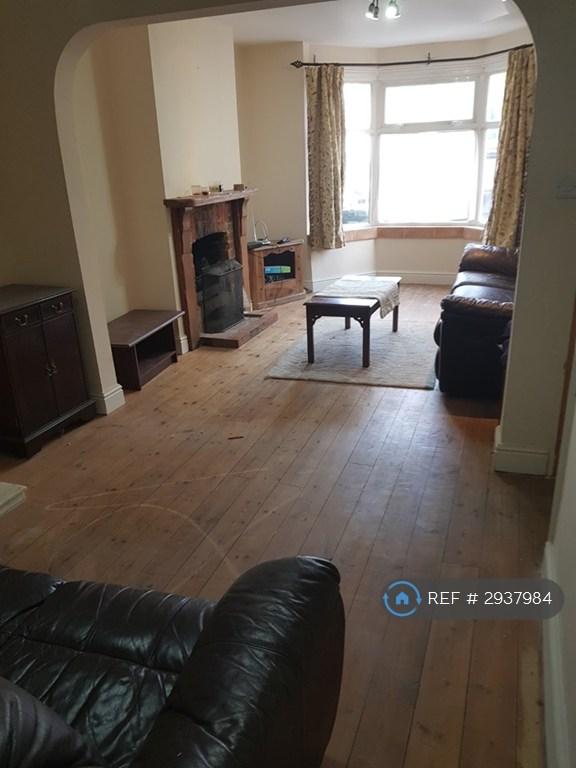 Room Didcot Road in Southampton