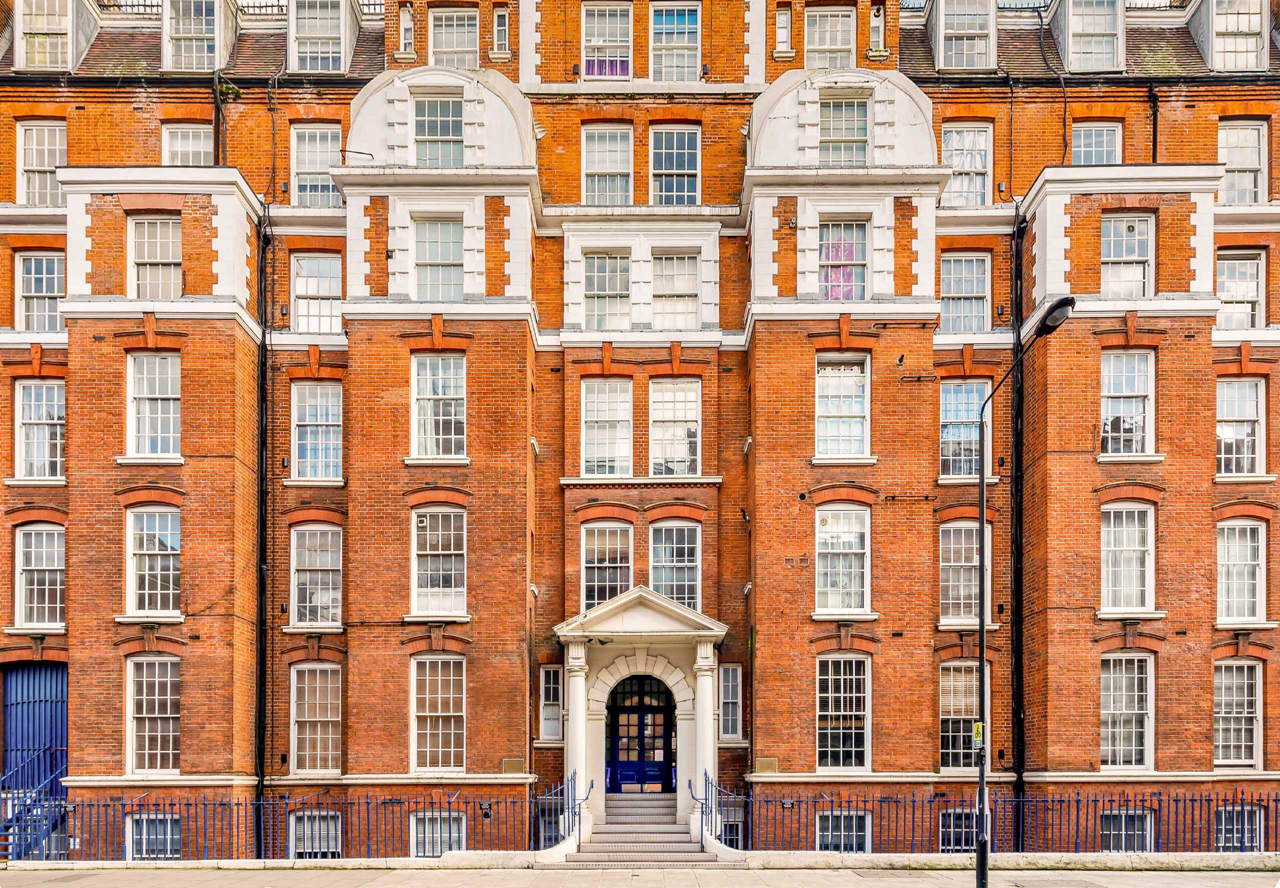 Flat Tavistock Place in Greater London