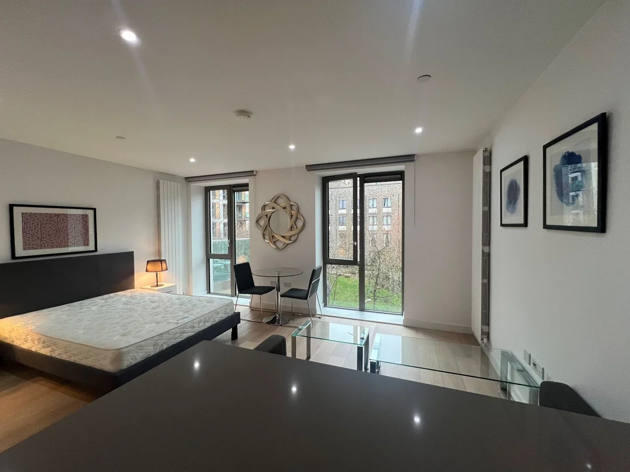 Flat Nautical Drive in Greater London