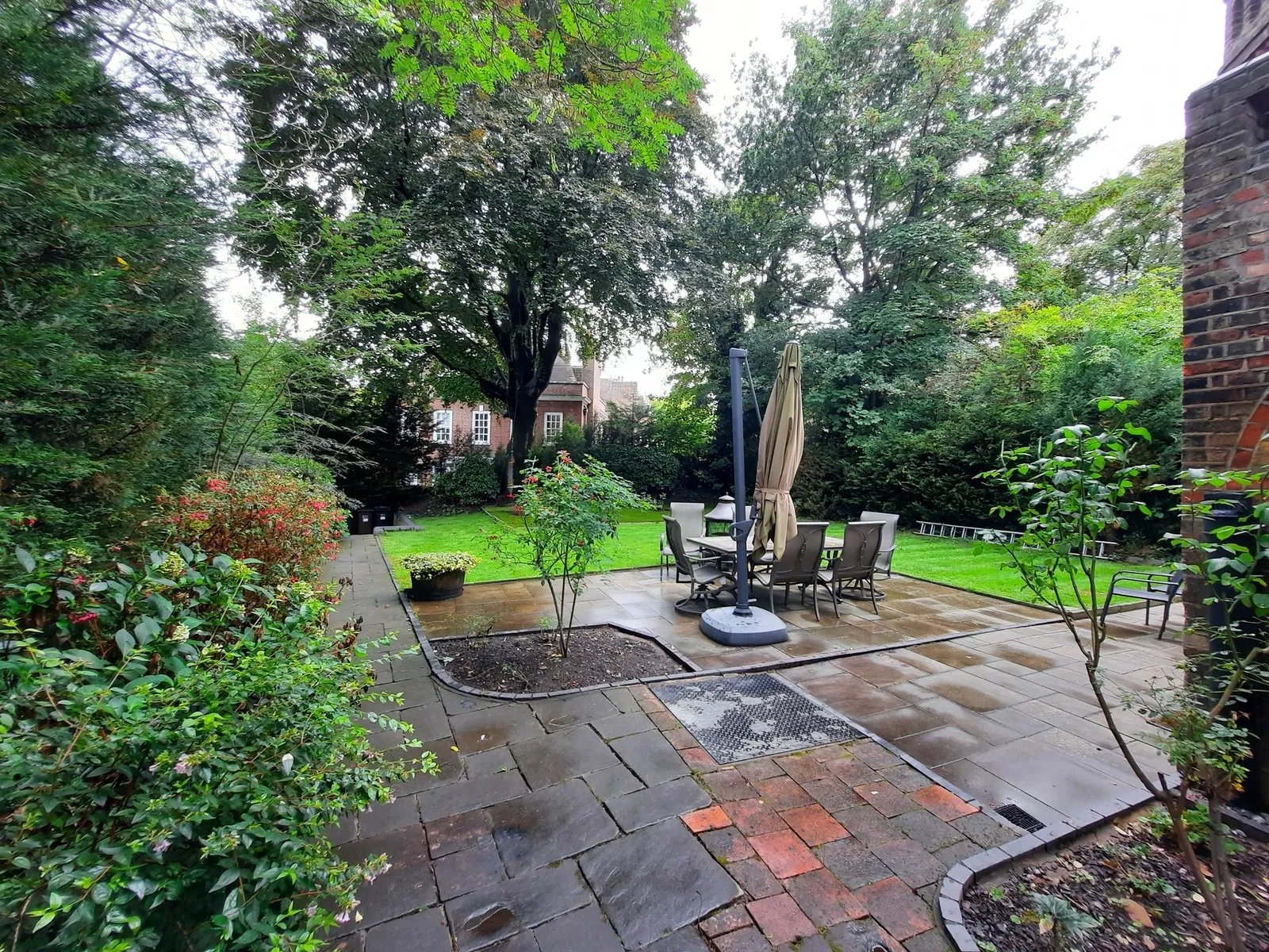 House Lyndhurst Terrace in London