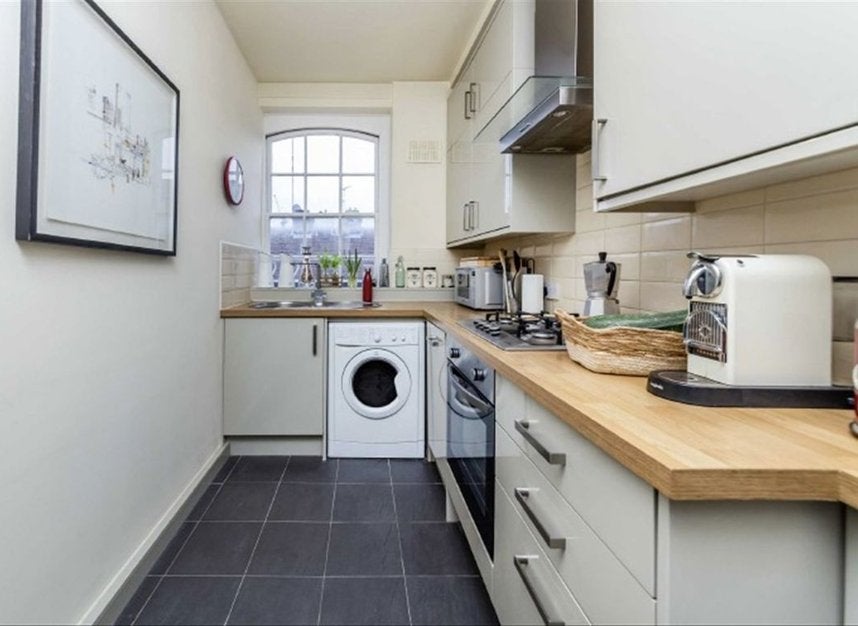 Flat Medway Street in City of Westminster
