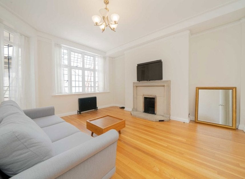 Flat Medway Street in City of Westminster