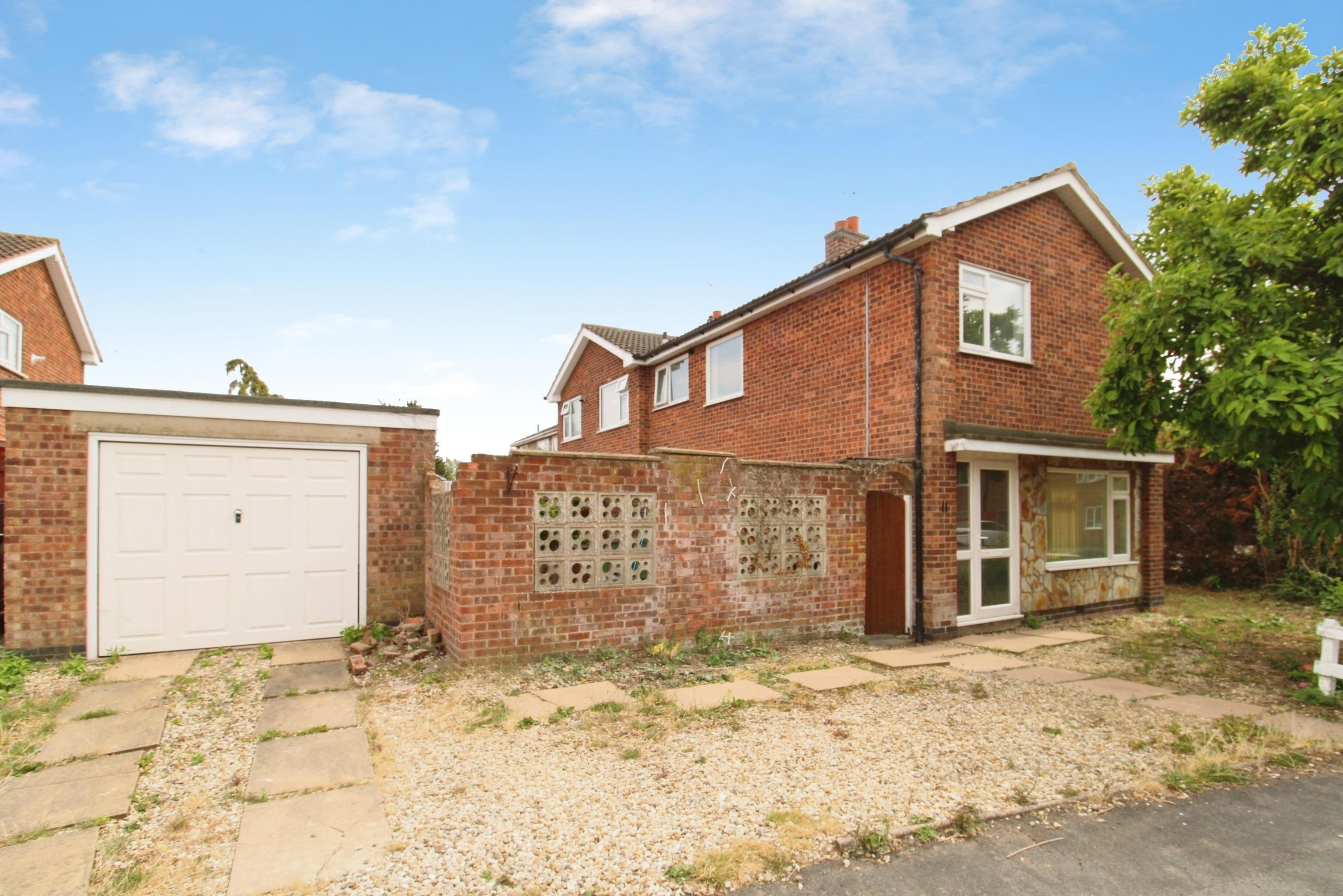 House Kensington Close in Oadby and Wigston