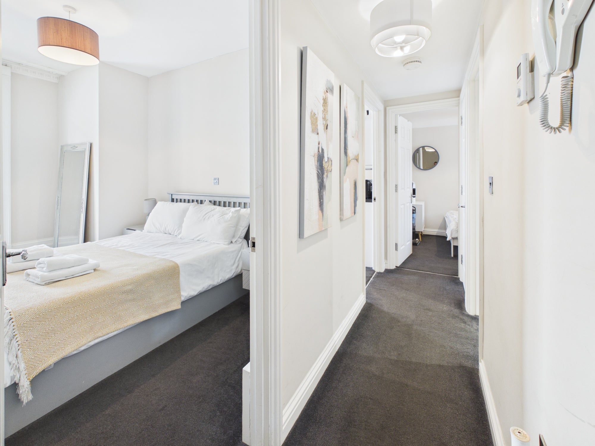 Flat Clarence Parade in Cheltenham