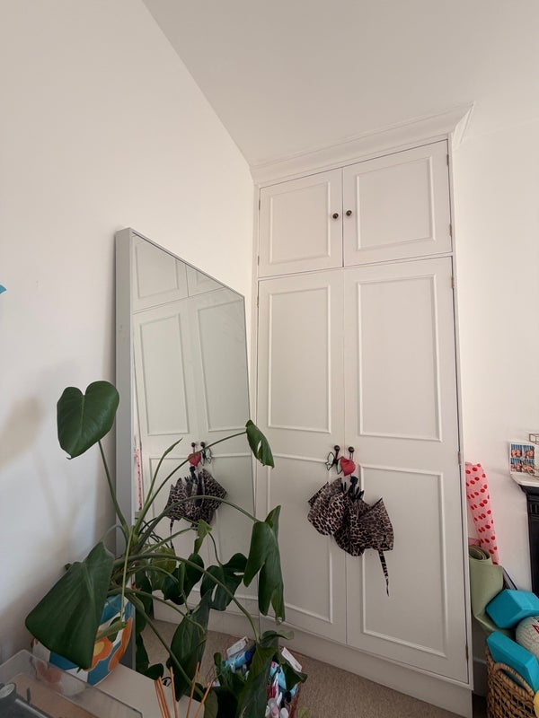 Room Fontarabia Road in Greater London