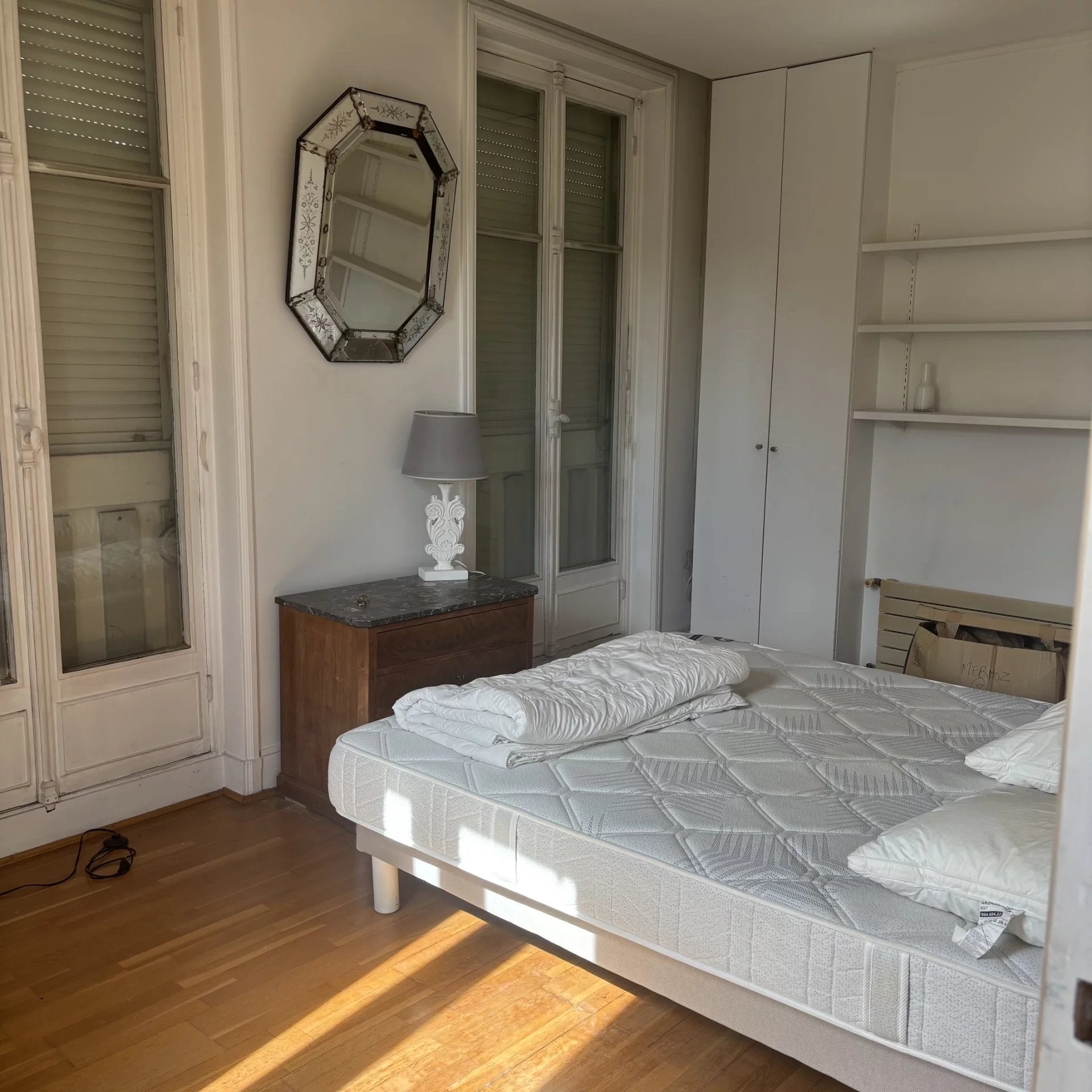 Flat Square Chevrollier in Angers