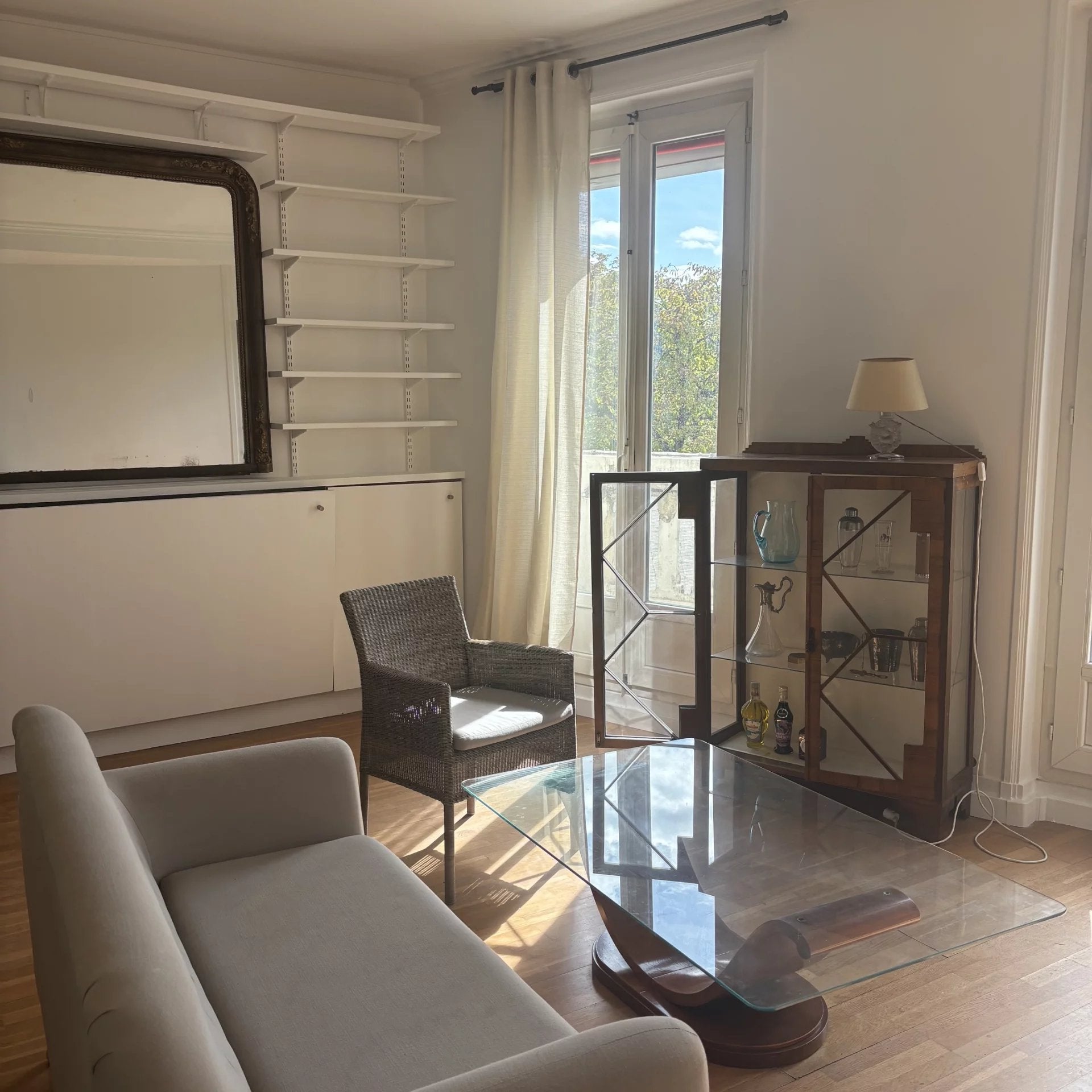 Flat Square Chevrollier in Angers