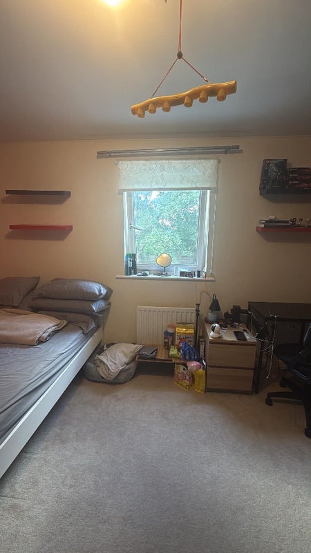 Room Bowhill Way in Harlow