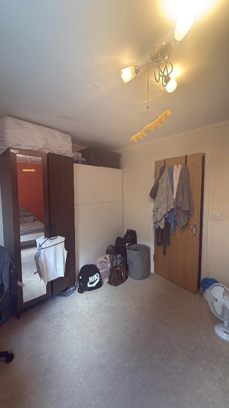Room Bowhill Way in Harlow