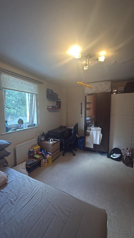 Room Bowhill Way in Harlow