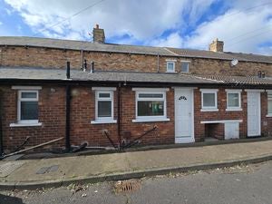 House Maple Street in Ashington