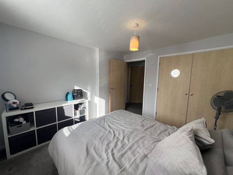 Flat Hornbeam Close in Bradley Stoke