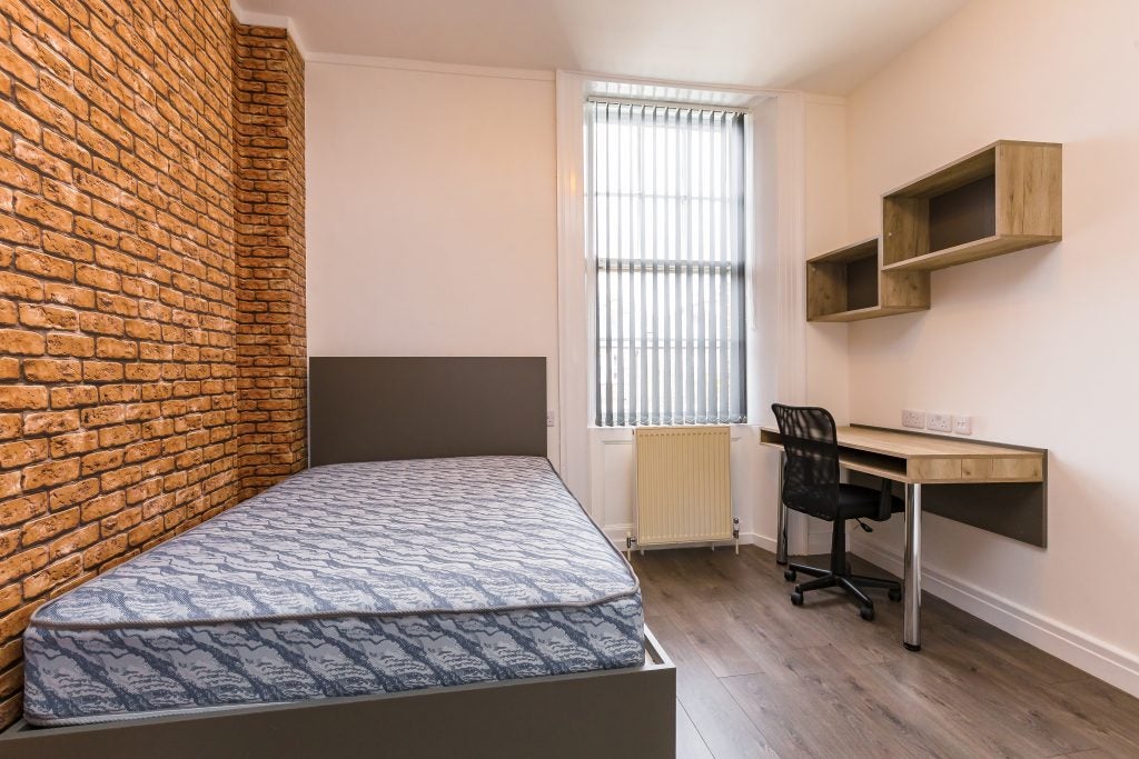Flat Leazes Terrace in Newcastle upon Tyne