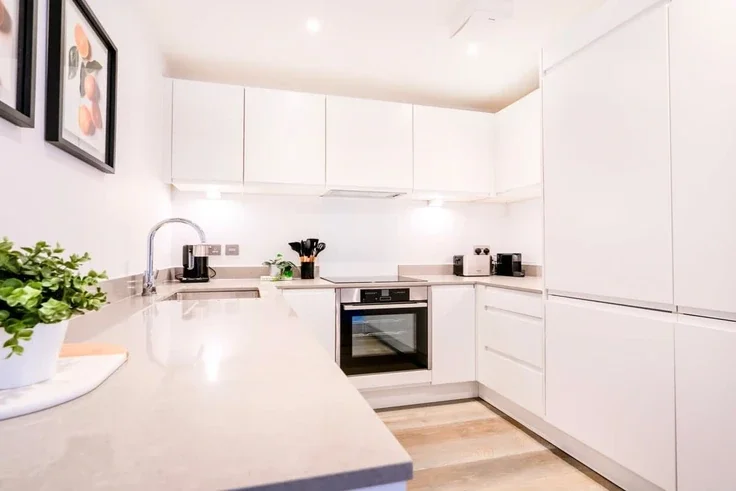 Flat King's Mews in Greater London