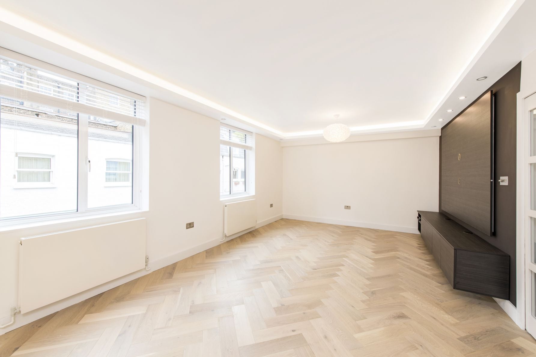 Flat Wimpole Mews in City of Westminster
