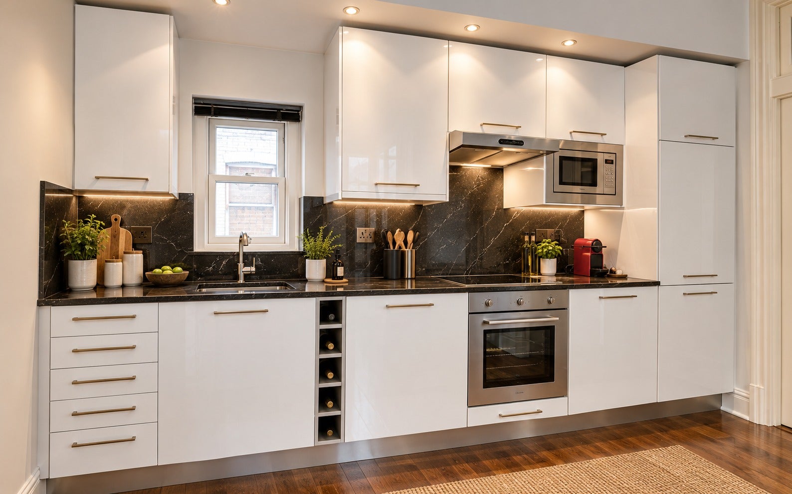 Flat Old Brompton Road in Greater London
