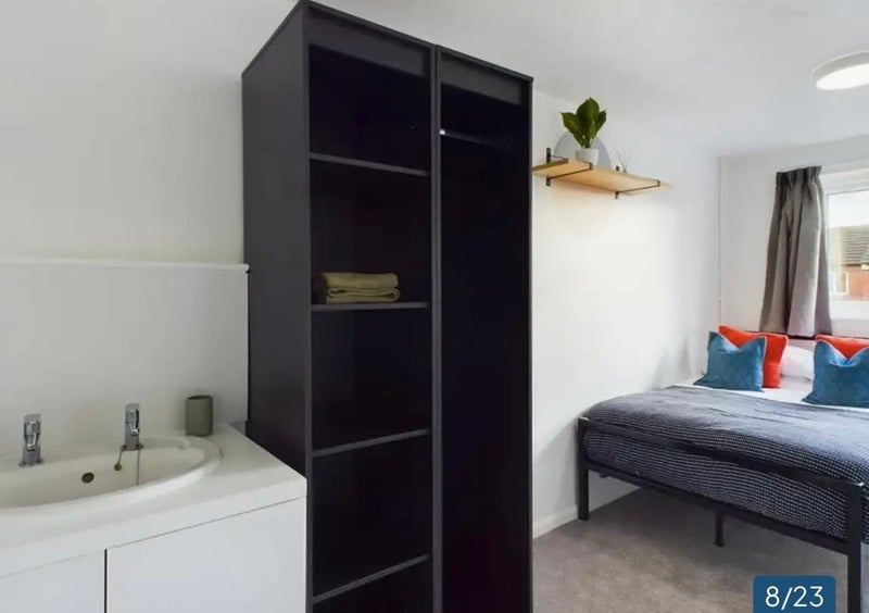 Room Sage Road in Leicester