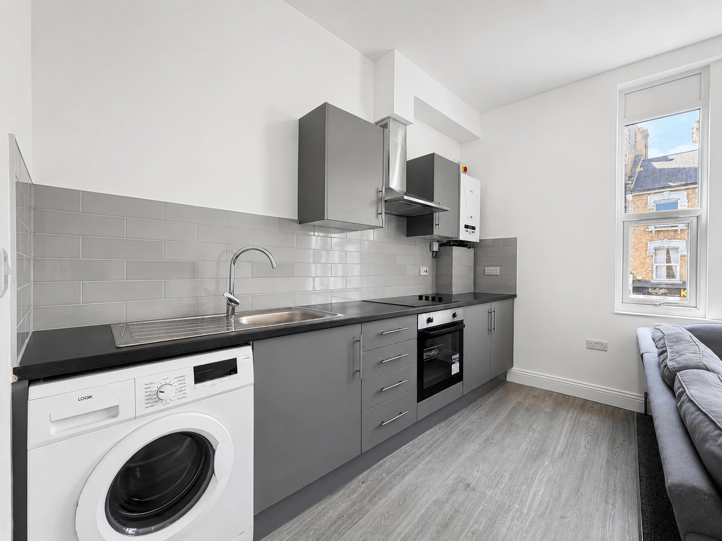 Flat High Road Leyton in Greater London