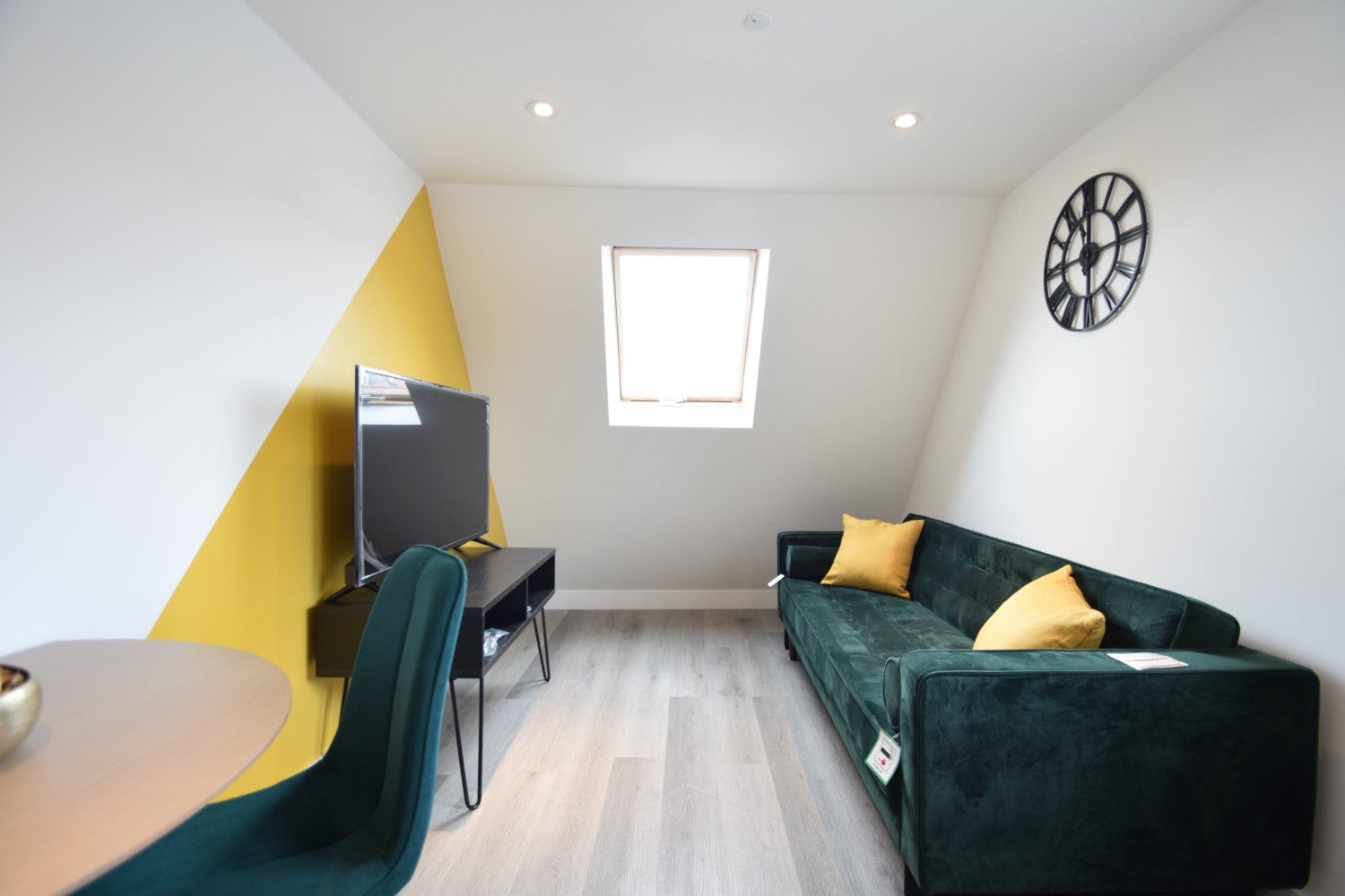 Flat Dalton Street in Cardiff
