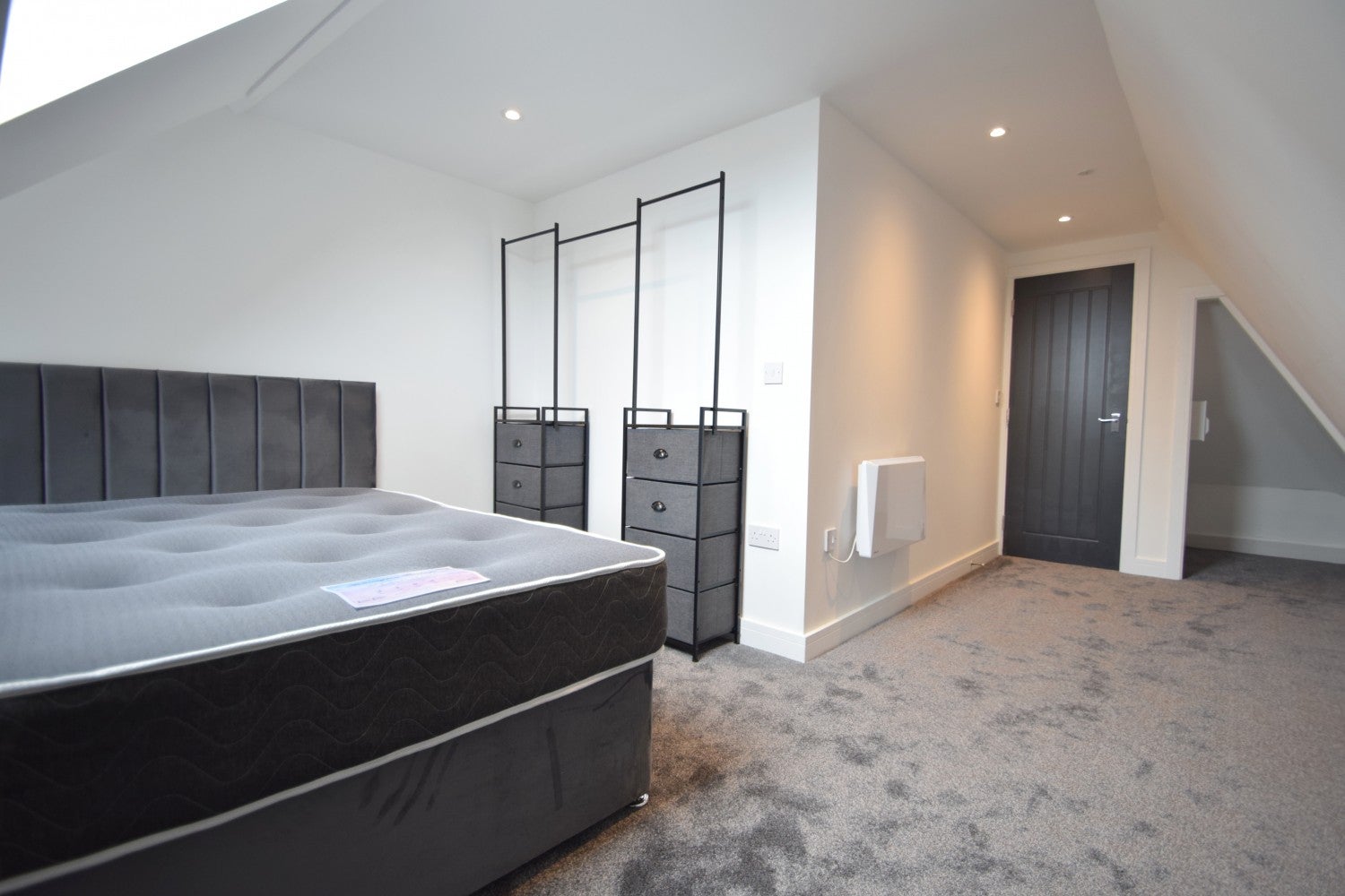 Flat Dalton Street in Cardiff