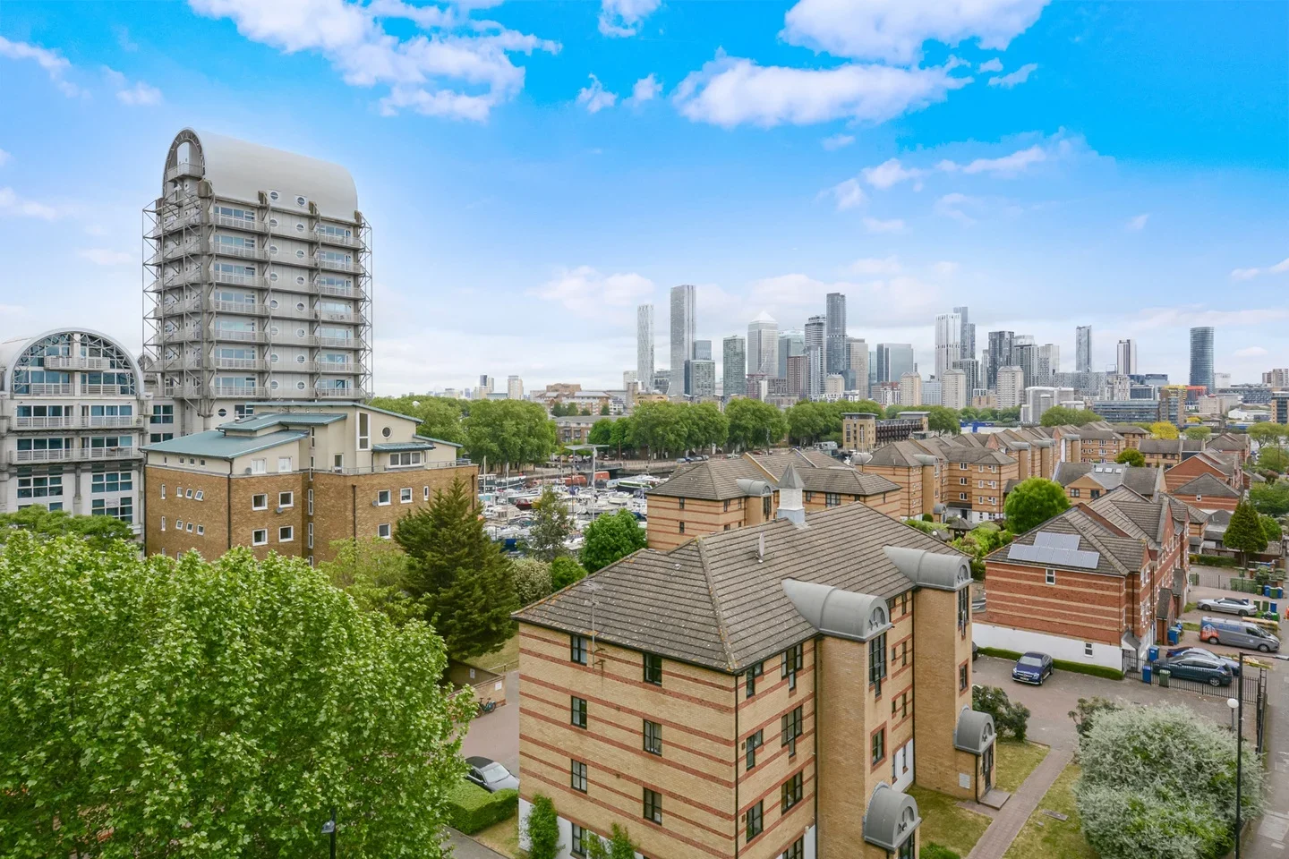 Flat Plough Way in Greater London