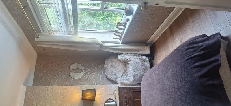 Room Gorse Crescent in Trafford