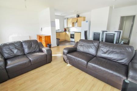House Capstone Road in Bournemouth