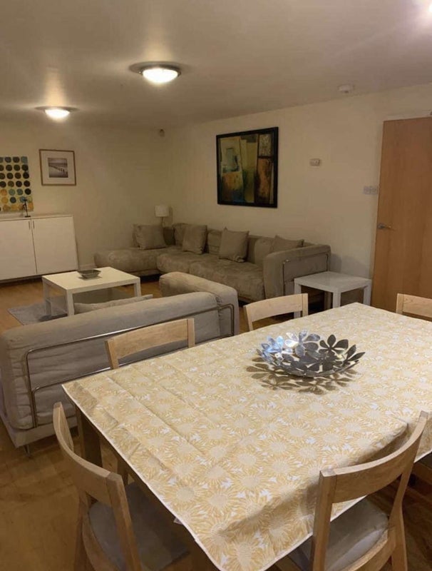 Room Dalry Gait in City of Edinburgh