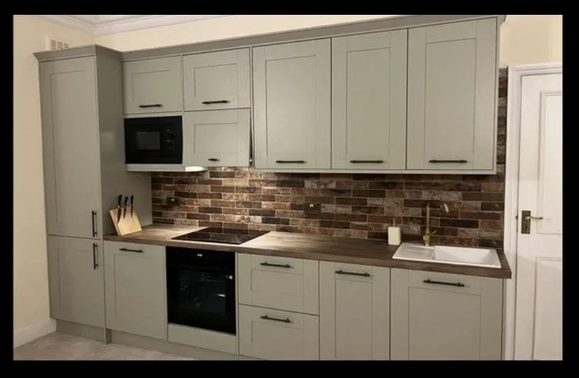 Flat Langley Avenue in Greater London
