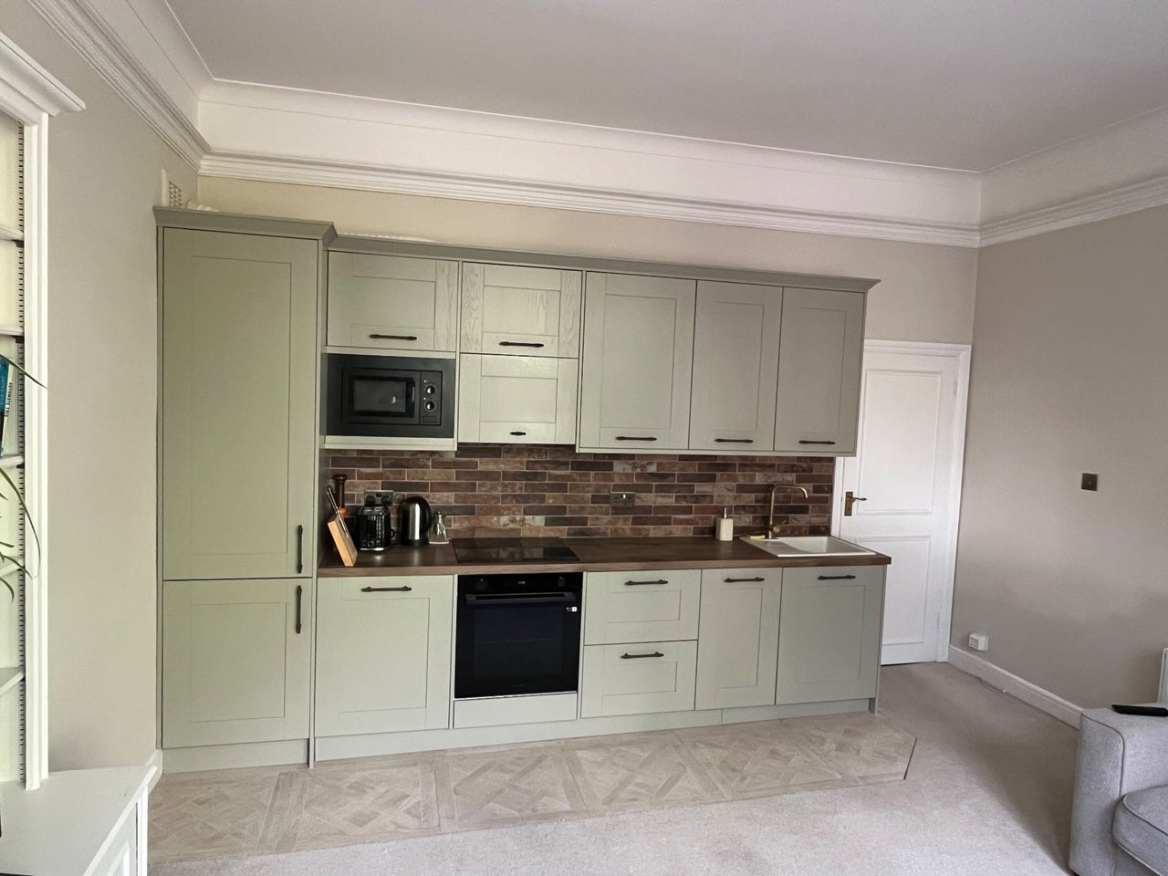 Flat Langley Avenue in Greater London