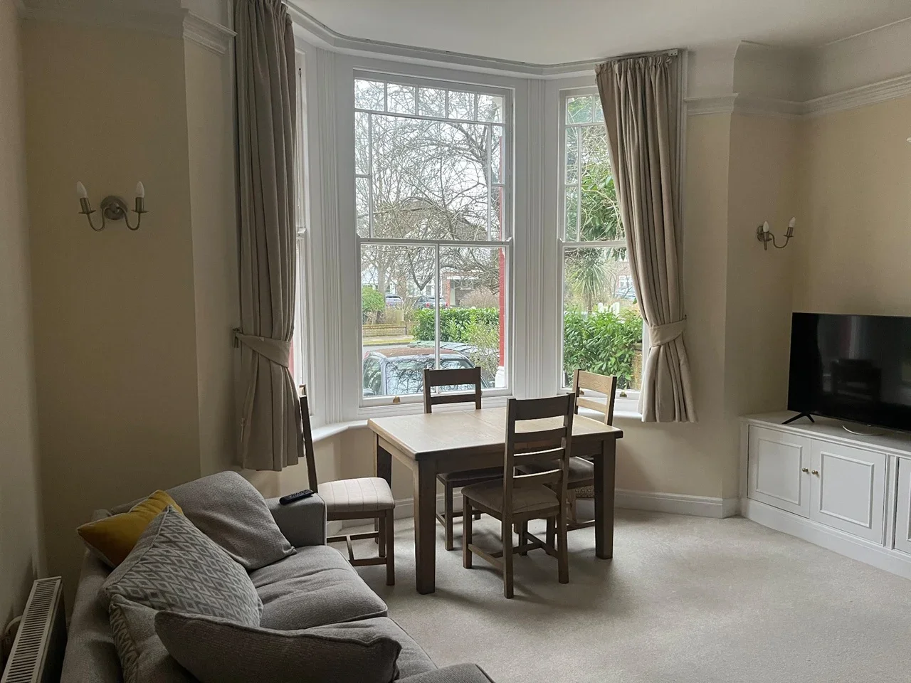 Flat Langley Avenue in Greater London
