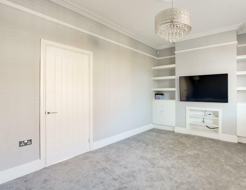 Room Kenrick Road in Nottingham