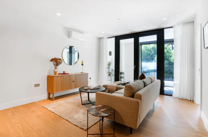 Flat Morwell Street in Greater London