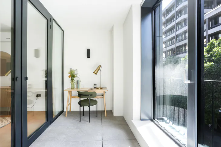 Flat Morwell Street in Greater London