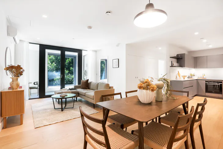 Flat Morwell Street in Greater London