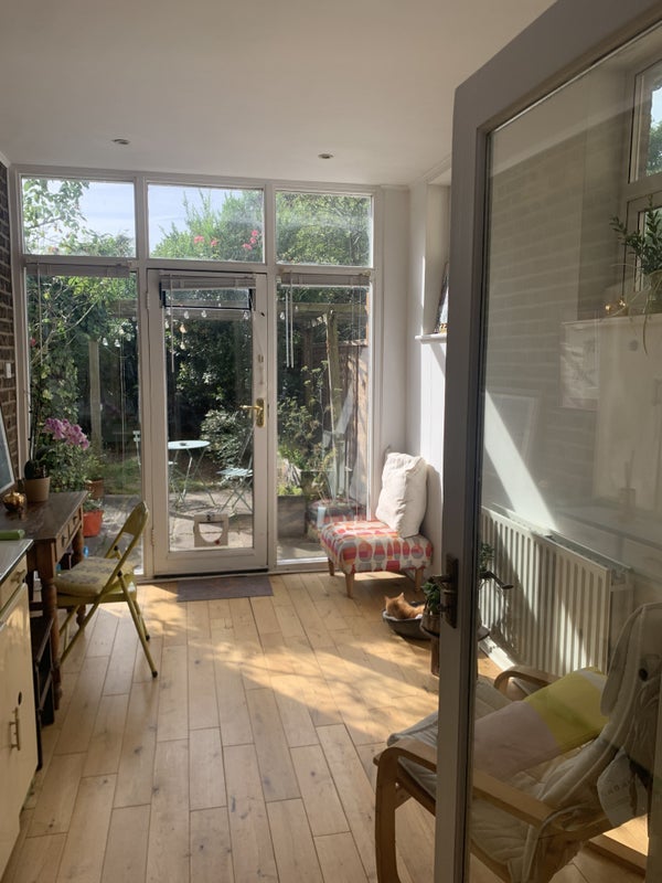 Room Colyton Road in Greater London