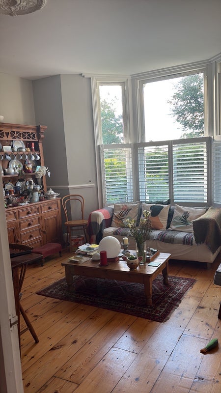Room Colyton Road in Greater London