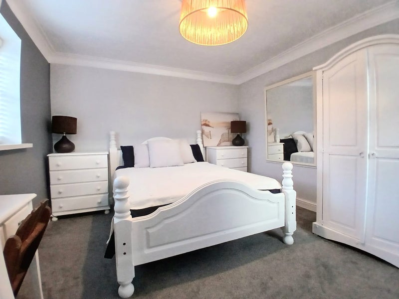 Room New Row in South Kesteven