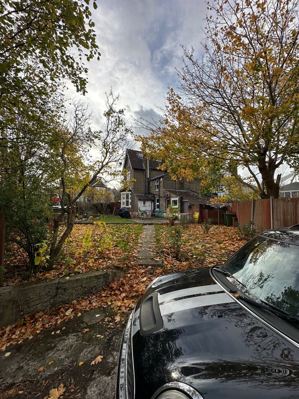 Room St. Margaret's Grove in Greater London