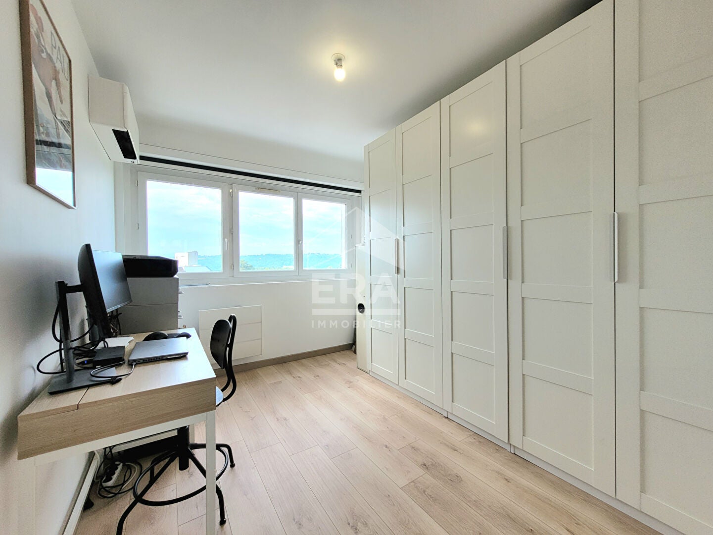 Flat Boulevard Champetier de Ribes in Pau
