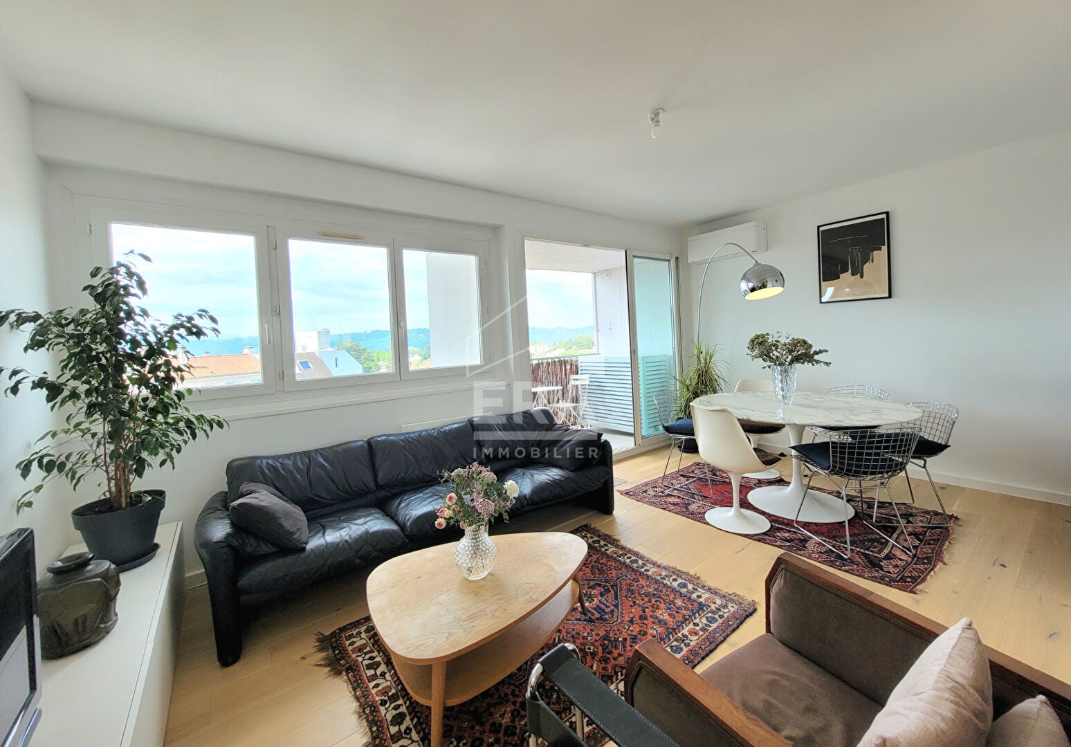 Flat Boulevard Champetier de Ribes in Pau