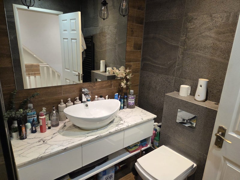 Room Kentlea Road in Greater London