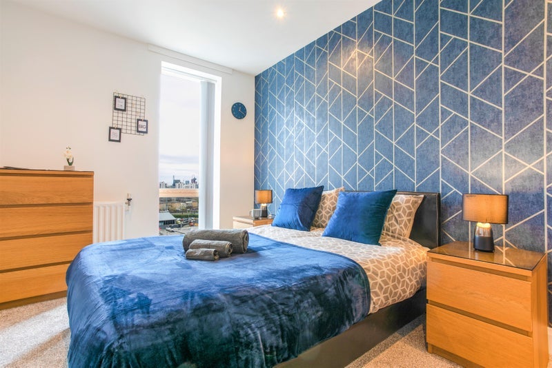 Room Barry Blandford Way in Greater London