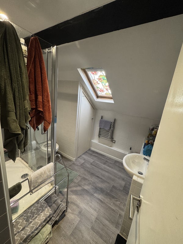 Room Stowell Street in Liverpool