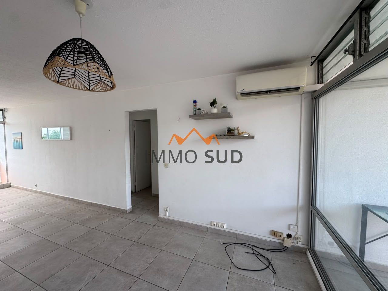 Flat Rue Emmanuel Varieux in Les Abymes